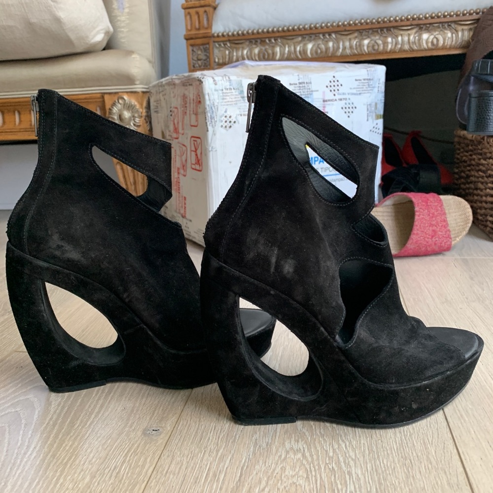 ann demeulemeester cutout wedge suede boots bootie
